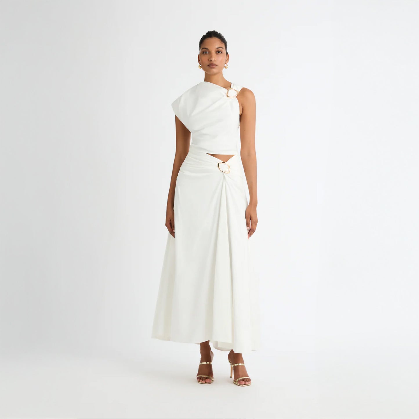 ZADIE SET IN WHITE BY SHEIKE
