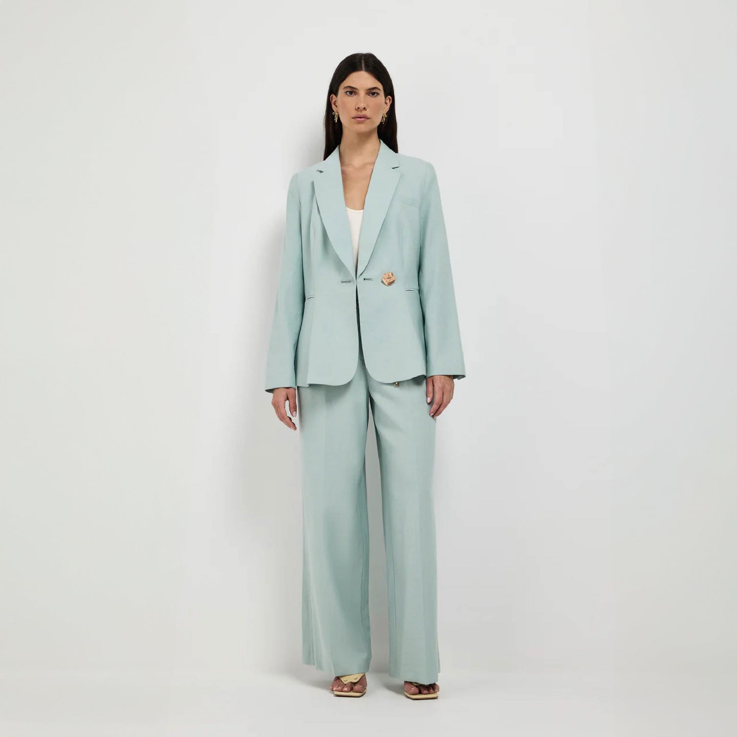 SOHO BLAZER AND PANT BY SHEIKE